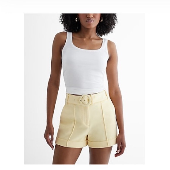Express Pants - Express Super High Waisted Belted Pintuck Shorts In Pale Yellow-Size 6 NWT💛